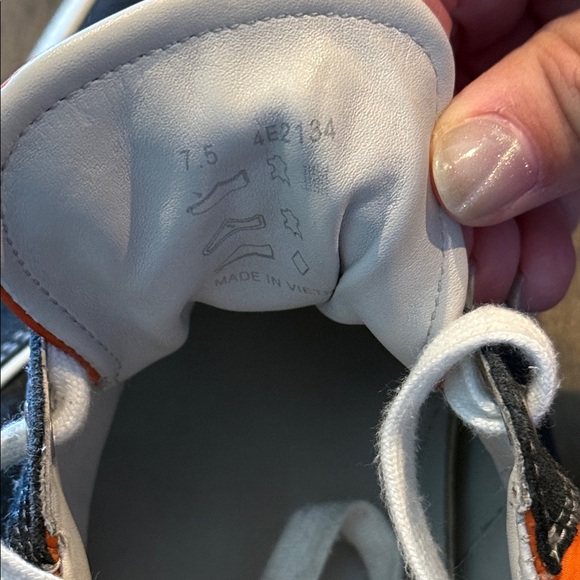 Prada Men's Black and Orange Sneakers - Picture 7 of 7